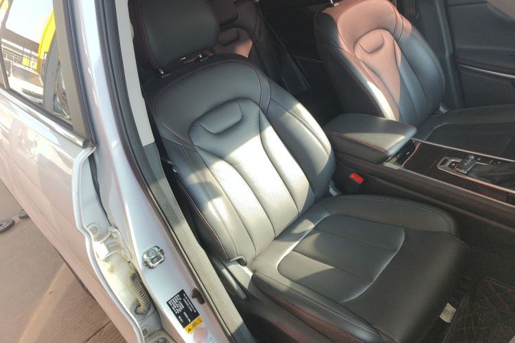 Used CHANGAN CS75 2020 280T DCT Luxury Model China VI Standard Right Front Seat