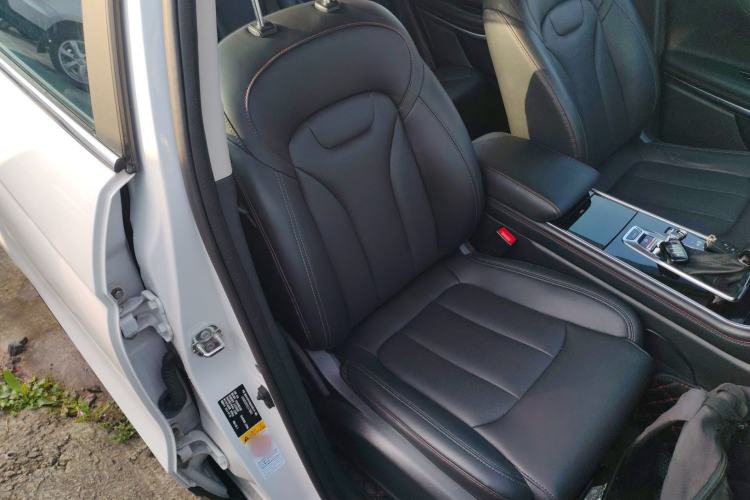 Used CHANGAN CS75 2020 280T Automatic Smart Edition China VI Right Front Seat