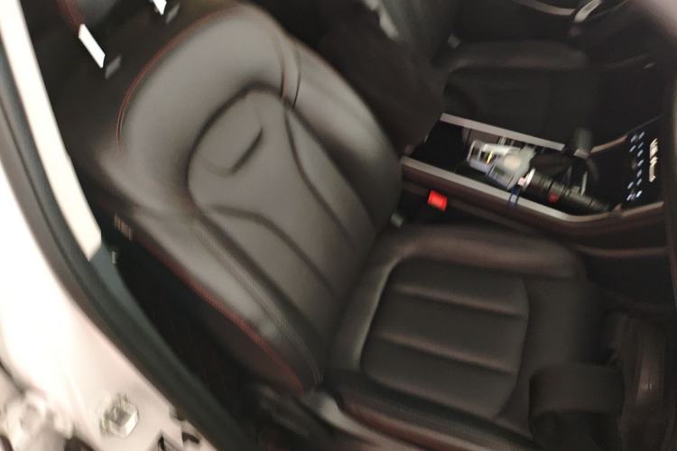 Used CHANGAN CS75 2020 280T DCT Luxury Version China VI Standard Right Front Seat