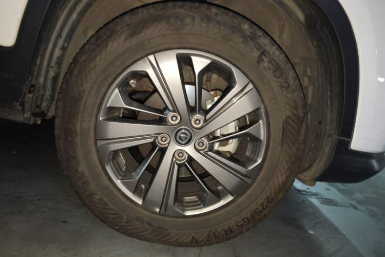 Used CHANGAN CS75 2020 280T DCT Luxury Model China VI Standard Right Front Wheel Hub