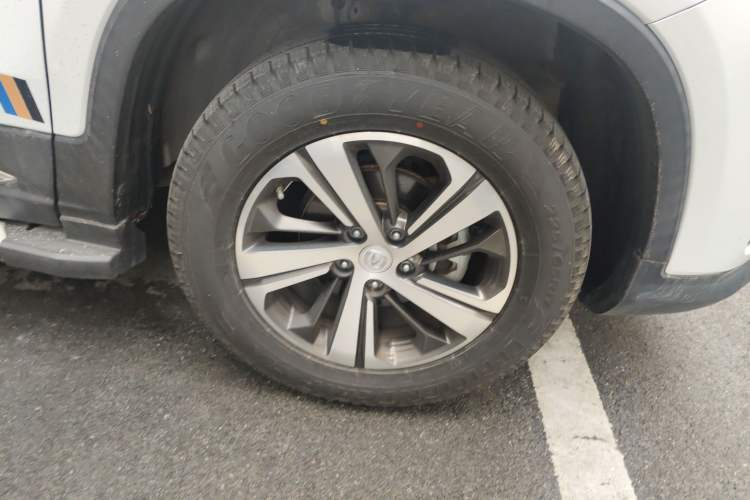 Used CHANGAN CS75 2020 280T Manual Smart Edition China VI Standard Right Front Wheel Hub