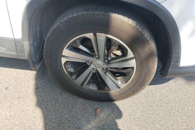 Used CHANGAN CS75 2020 280T Manual Elite Version China VI Right Front Wheel Hub