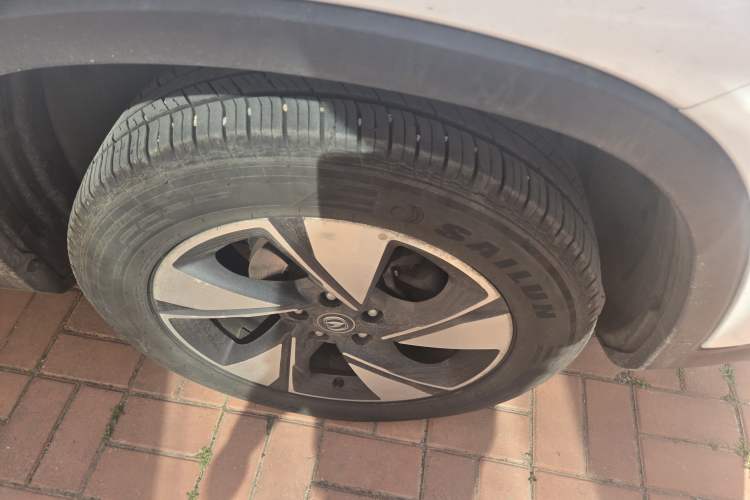 Used CHANGAN CS75 2020 280T Automatic Smart Edition China VI Right Front Wheel Hub