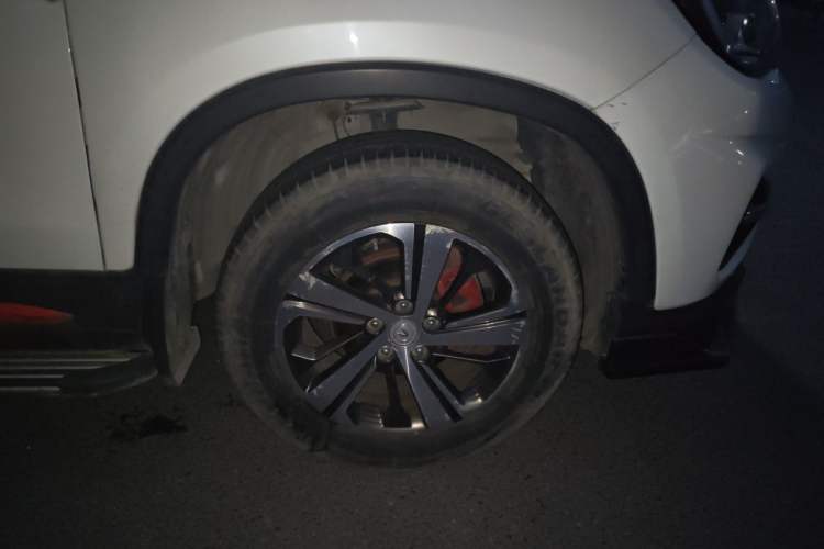 Used CHANGAN CS75 2020 280T Manual Elite Version China VI Right Front Wheel Hub