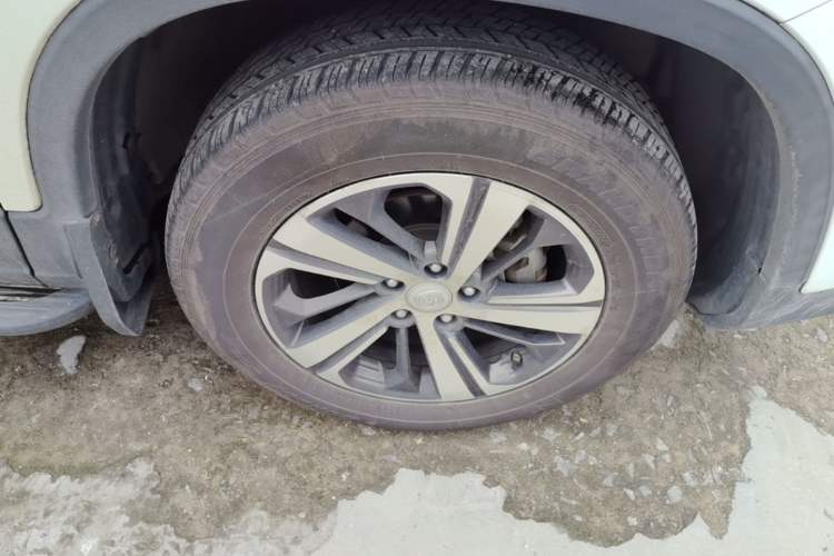 Used CHANGAN CS75 2020 280T Manual Elite Version China VI Right Front Wheel Hub