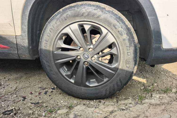 Used CHANGAN CS75 2020 280T DCT Luxury Model China VI Standard Right Front Wheel Hub
