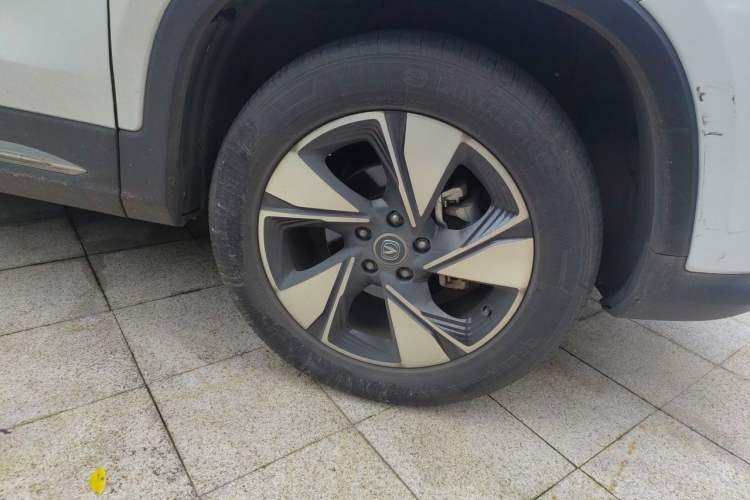 Used CHANGAN CS75 2020 280T Automatic Smart Edition China VI Right Front Wheel Hub