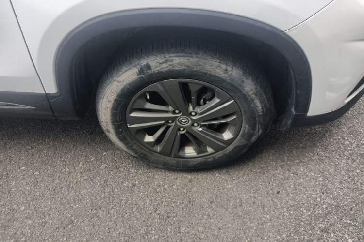 Used CHANGAN CS75 2020 280T Manual Elite Version China VI Standard Right Front Wheel Hub