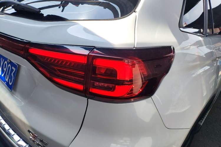 Used CHANGAN CS75 2020 280T Automatic Smart Edition China VI Right Rear Taillight
