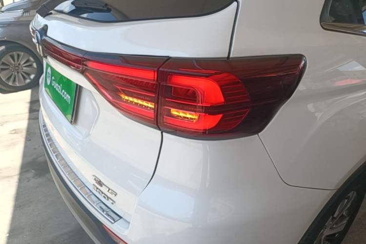Used CHANGAN CS75 2020 280T Automatic Smart Edition China VI Standard Right Rear Taillight