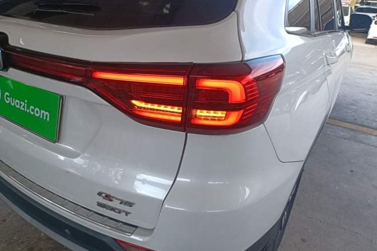 Used CHANGAN CS75 2020 280T Automatic Smart Edition China VI Standard Right Rear Taillight