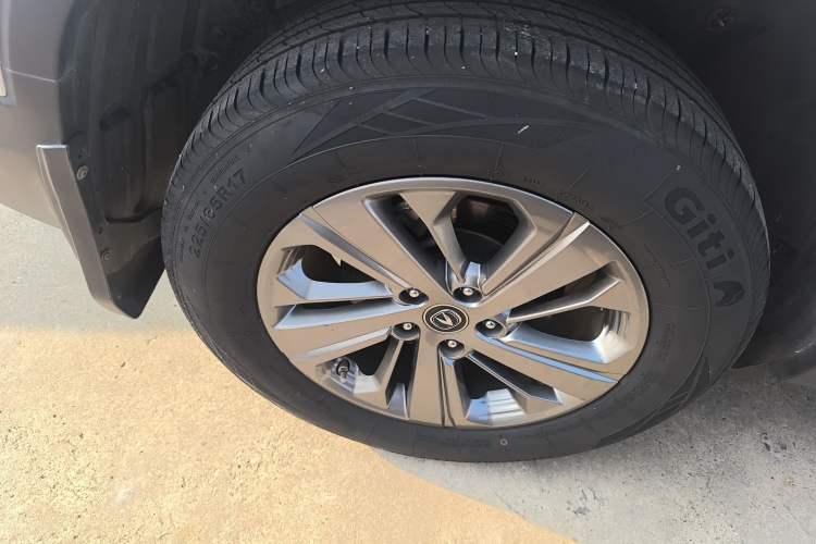 Used CHANGAN CS75 2020 280T DCT Luxury Model China VI Standard Right Rear Wheel Hub