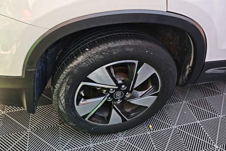 Used CHANGAN CS75 2020 280T DCT Luxury Version China VI Standard Right Rear Wheel Hub