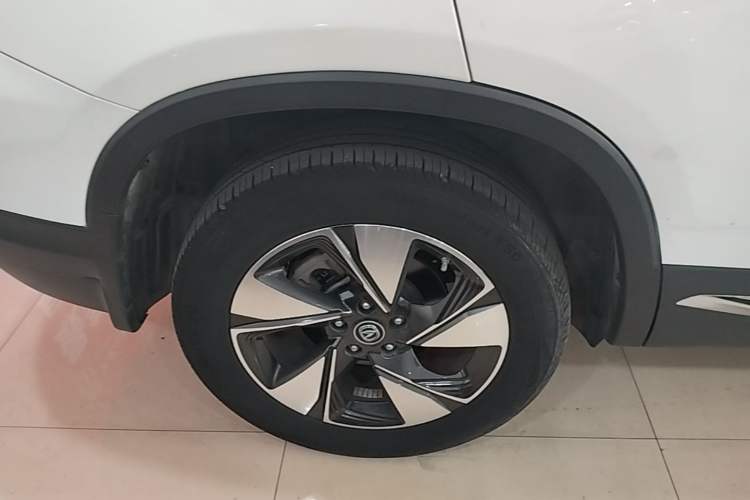 Used CHANGAN CS75 2020 280T DCT Luxury Version China VI Standard Right Rear Wheel Hub