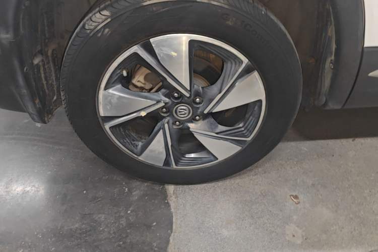 Used CHANGAN CS75 2020 280T DCT Luxury Version China VI Standard Right Rear Wheel Hub