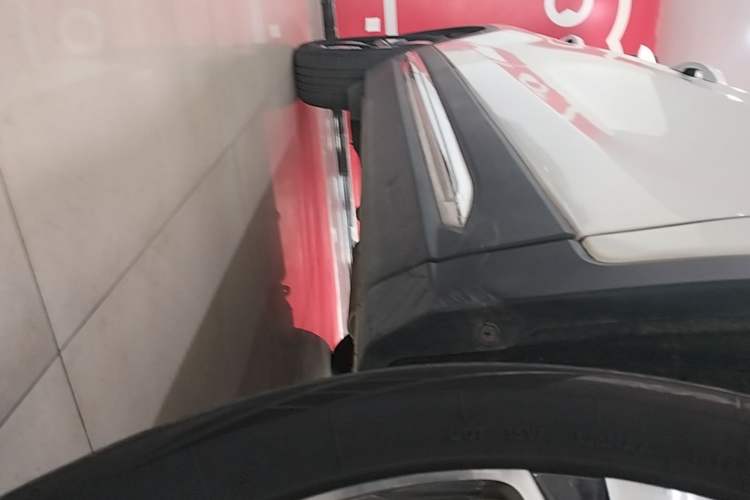Used CHANGAN CS75 2020 280T DCT Luxury Version China VI Standard Right Side Sill