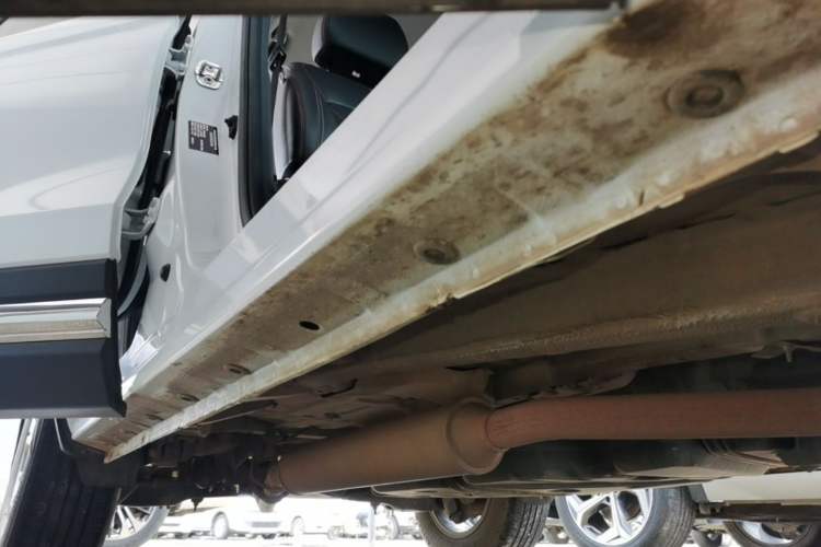 Used CHANGAN CS75 2020 280T Manual Elite Version China VI Standard Right Side Sill