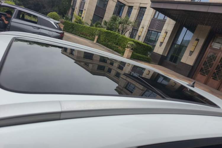 Used CHANGAN CS75 2020 280T DCT Luxury Version China VI Standard Roof
