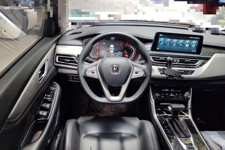 Used CHANGAN CS75 2020 280T DCT Luxury Version China VI Standard Steering Wheel