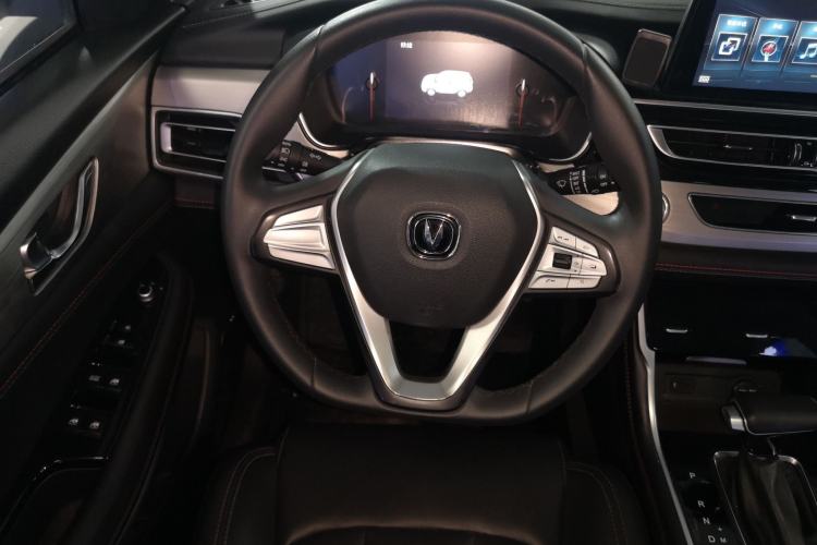Used CHANGAN CS75 2020 280T DCT Luxury Model China VI Standard Steering Wheel