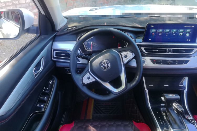 Used CHANGAN CS75 2020 280T DCT Luxury Version China VI Standard Steering Wheel