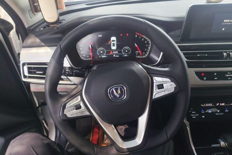 Used CHANGAN CS75 2020 280T Automatic Smart Edition China VI Steering Wheel