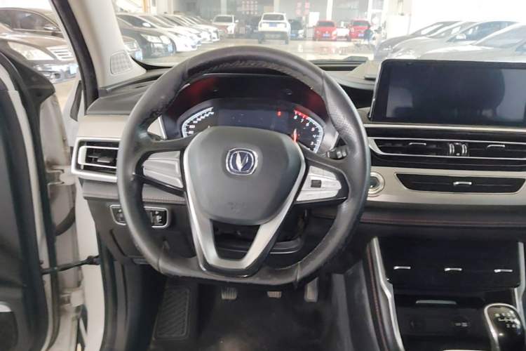 Used CHANGAN CS75 2020 280T Manual Smart Edition China VI Standard Steering Wheel
