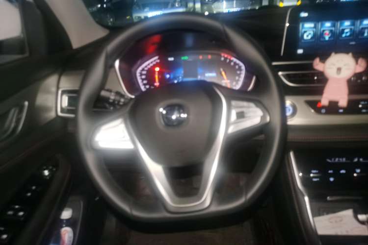 Used CHANGAN CS75 2020 280T DCT Luxury Model China VI Standard Steering Wheel