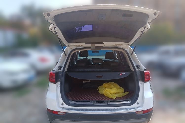 Used CHANGAN CS75 2020 280T DCT Luxury Model China VI Standard Trunk