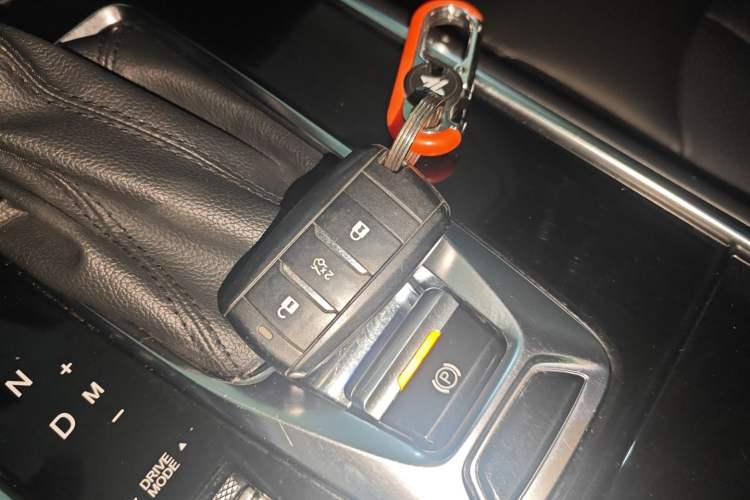 Used CHANGAN CS75 2020 280T DCT Luxury Version China VI Standard Vehicle Key