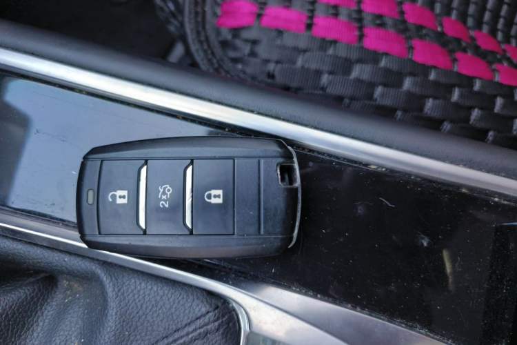Used CHANGAN CS75 2020 280T DCT Luxury Version China VI Standard Vehicle Key