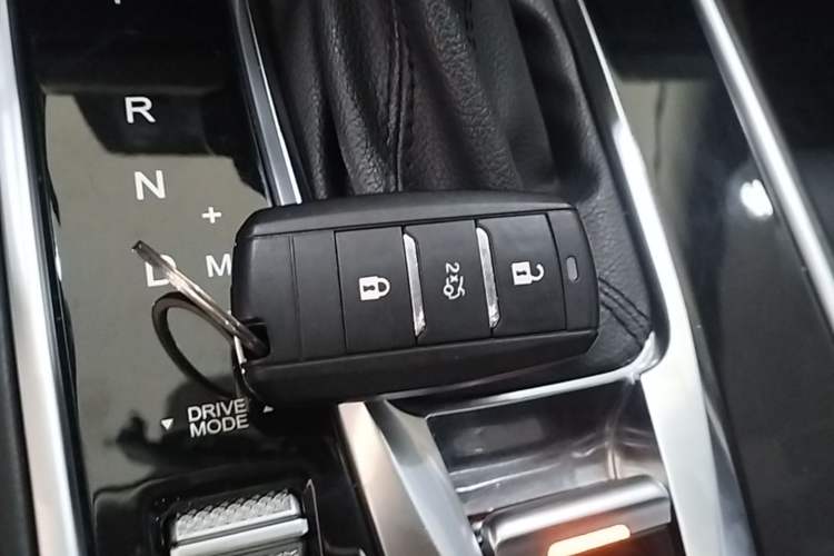 Used CHANGAN CS75 2020 280T DCT Luxury Version China VI Standard Vehicle Key