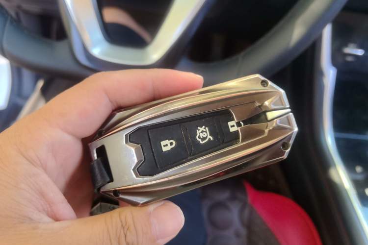 Used CHANGAN CS75 2020 280T DCT Luxury Version China VI Standard Vehicle Key