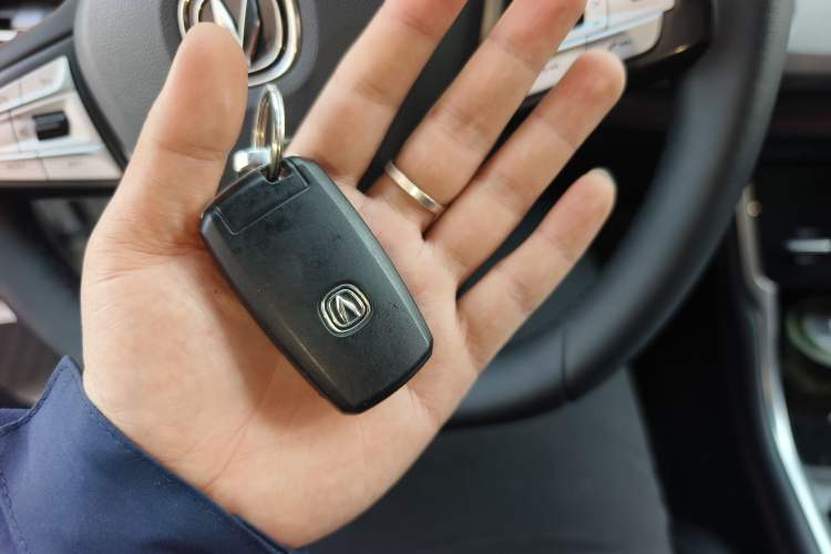 Used CHANGAN CS75 2020 280T DCT Luxury Version China VI Standard Vehicle Key