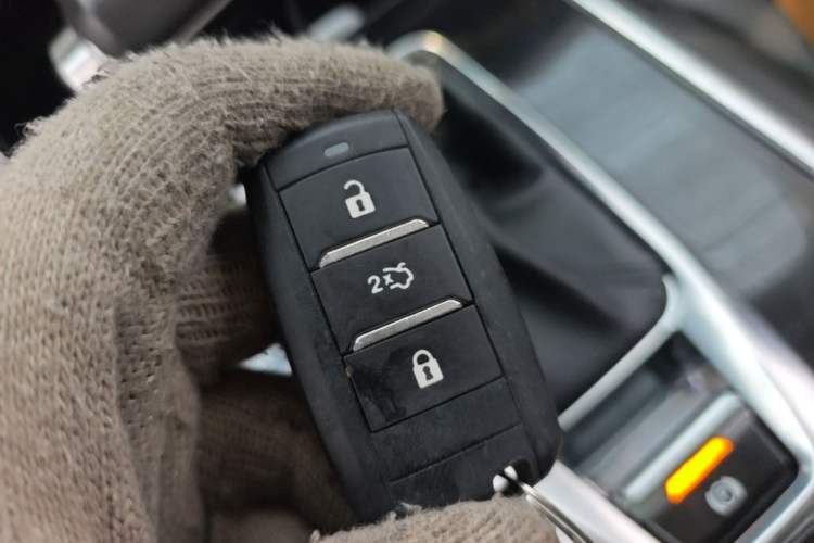 Used CHANGAN CS75 2020 280T Automatic Smart Edition China VI Vehicle Key