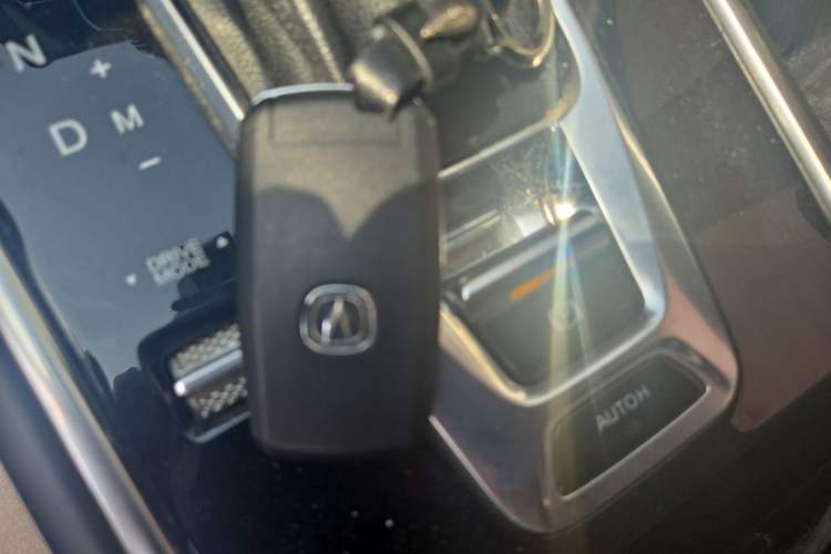 Used CHANGAN CS75 2020 280T Automatic Smart Edition China VI Vehicle Key