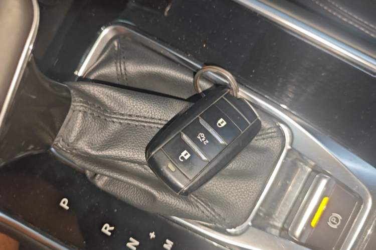 Used CHANGAN CS75 2020 280T DCT Luxury Version China VI Standard Vehicle Key