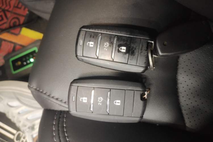 Used CHANGAN CS75 2020 280T DCT Luxury Version China VI Standard Vehicle Key