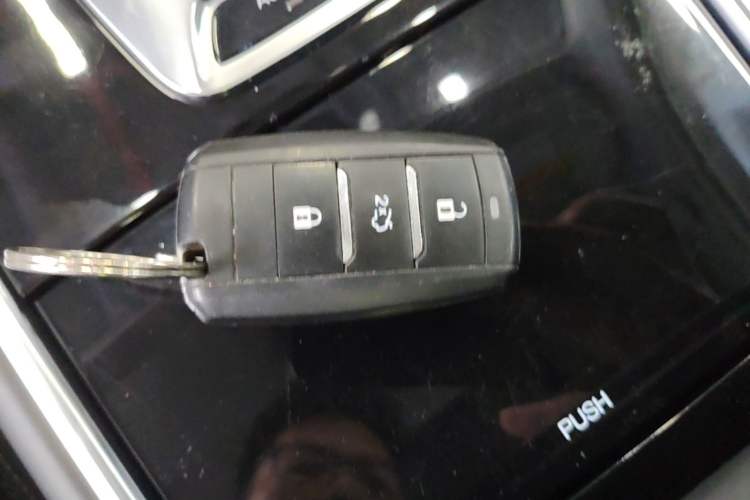 Used CHANGAN CS75 2020 280T Automatic Smart Edition China VI Vehicle Key