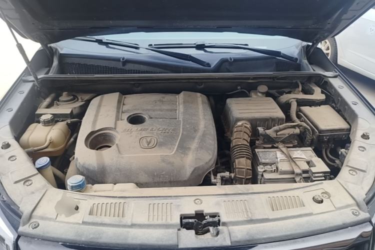 Used CHANGAN CS75 2021 Honor Million Edition 280T DCT Luxury Model Engine Bay