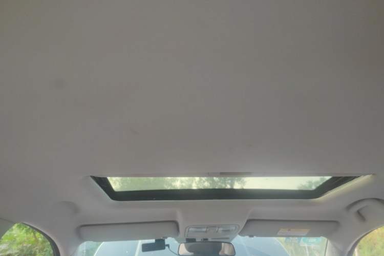 Used CHANGAN CS75 2021 Honor Million Edition 280T DCT Luxury Model Headliner
