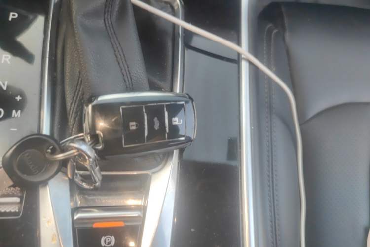 Used CHANGAN CS75 2021 Honor Million Edition 280T DCT Luxury Model Vehicle Key