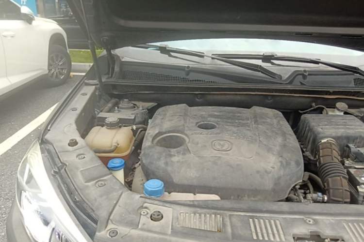 Used CHANGAN CS75 2021 Honor Million Edition 280T DCT Prestige Model Engine Bay Right
