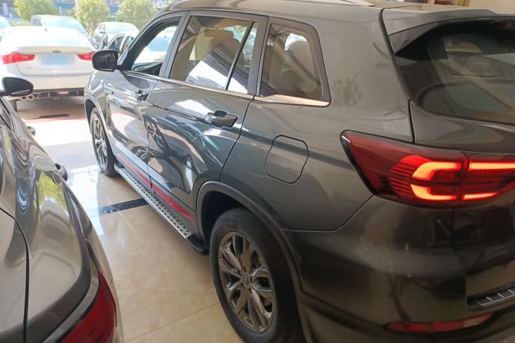 Used CHANGAN CS75 2021 Honor Million Edition 280T DCT Prestige Model Exterior 3