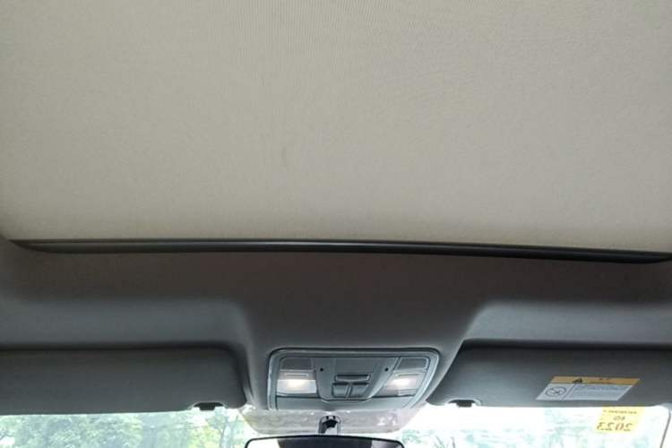 Used CHANGAN CS75 2021 Honor Million Edition 280T DCT Prestige Model Headliner