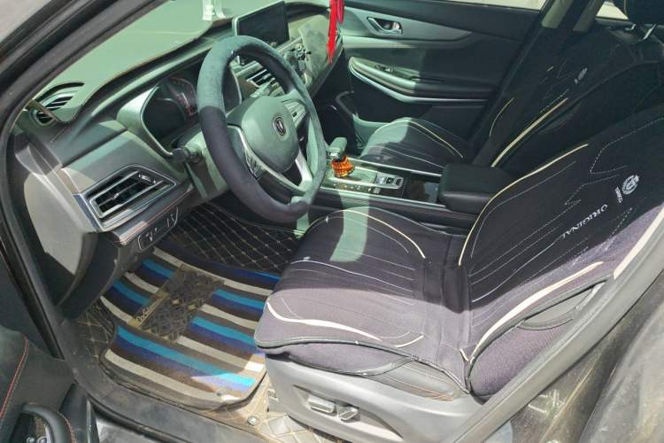 Used CHANGAN CS75 2021 Honor Million Edition 280T DCT Navigation Model Left Front Seat