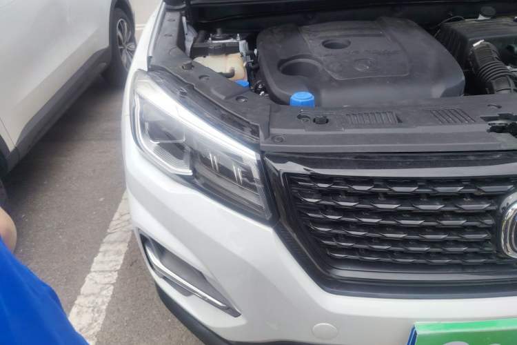 Used CHANGAN CS75 2021 Honor Million Edition 280T DCT Luxury Model Right Front Headlight