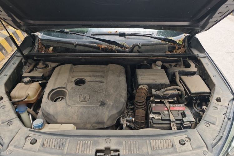 Used CHANGAN CS75 2021 Honor Million Edition 280T DCT Luxury Model Engine Bay