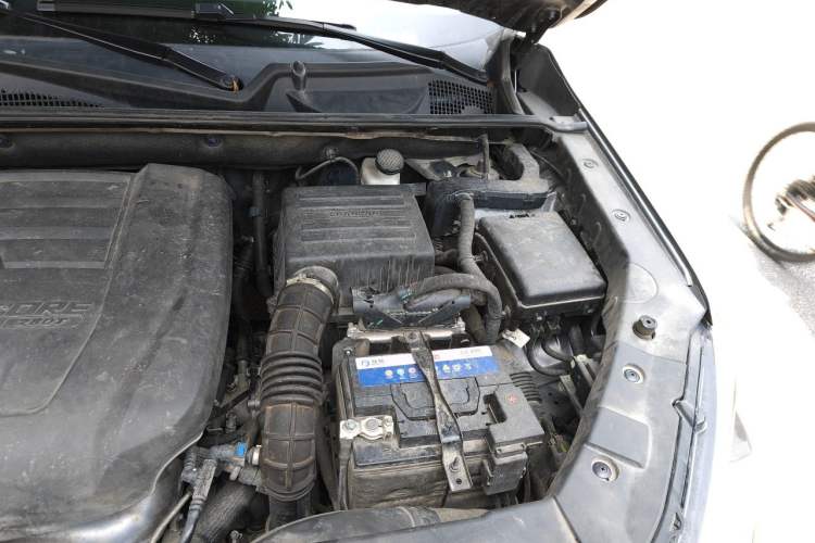 Used CHANGAN CS75 2021 Honor Million Edition 280T DCT Luxury Model Engine Bay Left