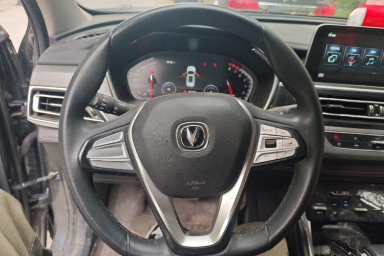 Used CHANGAN CS75 2021 Honor Million Edition 280T DCT Luxury Model Steering Wheel